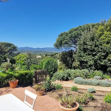 Aux Portes De Saint-Tropez